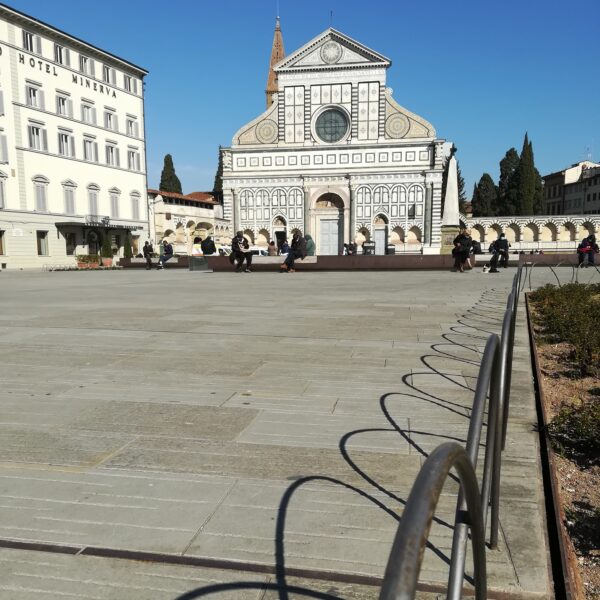 Piazza Santa Maria Novella, veduta della facciata 